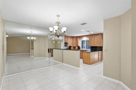 392 NW 113th Terrace Coral Springs FL 33071