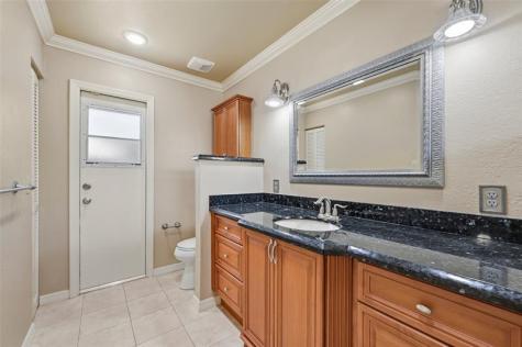 392 NW 113th Terrace Coral Springs FL 33071