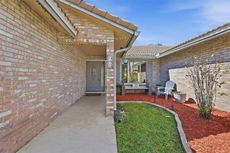 392 NW 113th Terrace Coral Springs FL 33071
