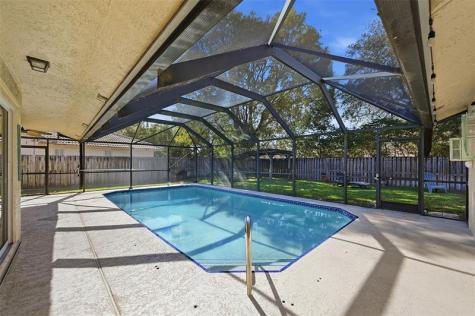 392 NW 113th Terrace Coral Springs FL 33071