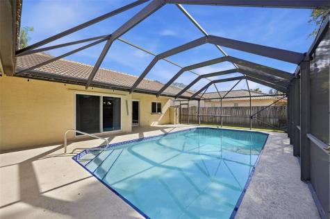392 NW 113th Terrace Coral Springs FL 33071