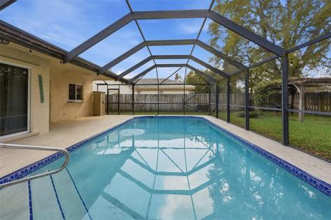 392 NW 113th Terrace Coral Springs FL 33071