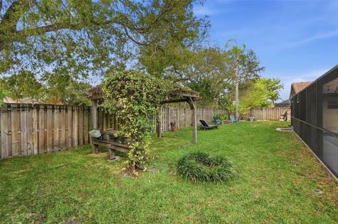 392 NW 113th Terrace Coral Springs FL 33071