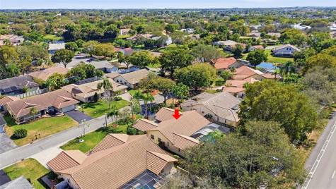 392 NW 113th Terrace Coral Springs FL 33071