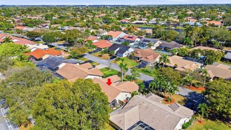 392 NW 113th Terrace Coral Springs FL 33071