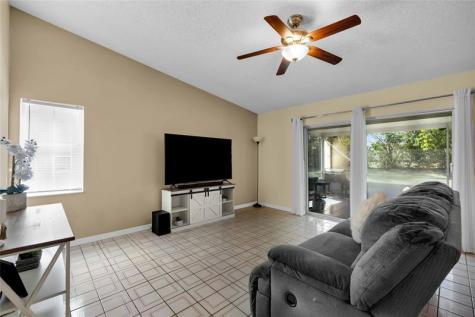 5227 NW 96th Avenue Sunrise FL 33351