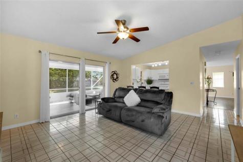 5227 NW 96th Avenue Sunrise FL 33351
