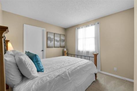 5227 NW 96th Avenue Sunrise FL 33351