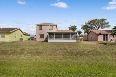 5227 NW 96th Avenue Sunrise FL 33351