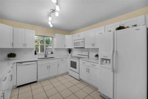 5227 NW 96th Avenue Sunrise FL 33351