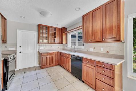 2100 Manatee Drive Fort Lauderdale FL 33316