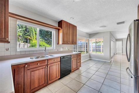 2100 Manatee Drive Fort Lauderdale FL 33316