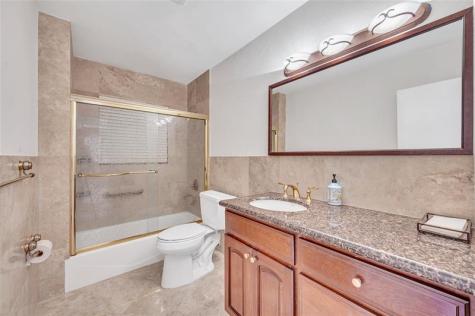 2100 Manatee Drive Fort Lauderdale FL 33316