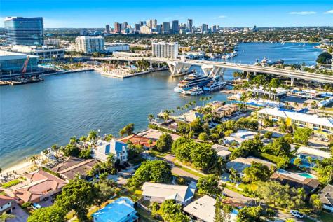 2100 Manatee Drive Fort Lauderdale FL 33316