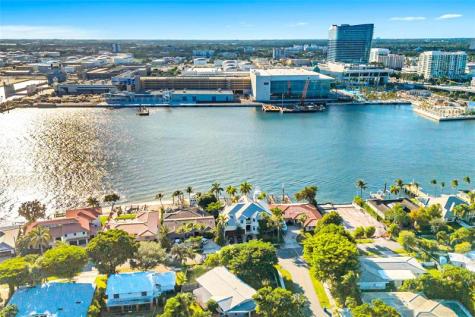 2100 Manatee Drive Fort Lauderdale FL 33316