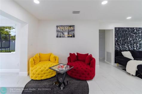131 NW 72nd Way Hollywood FL 33024