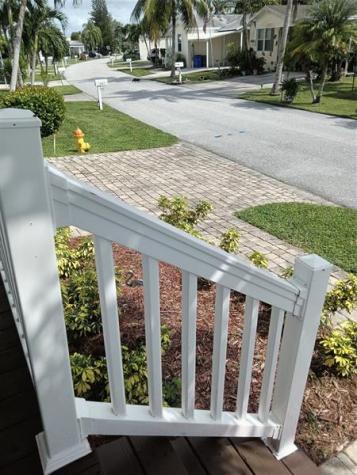 6409 N Brandywine Margate FL 33063