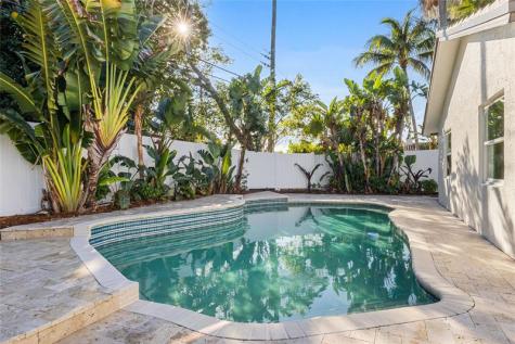 2830 NE 46th Street Lighthouse Point FL 33064
