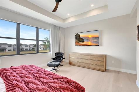 8289 Royal County Down Road Boca Raton FL 33434