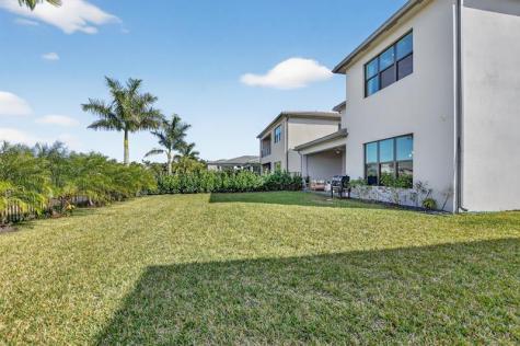 8289 Royal County Down Road Boca Raton FL 33434