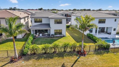 8289 Royal County Down Road Boca Raton FL 33434