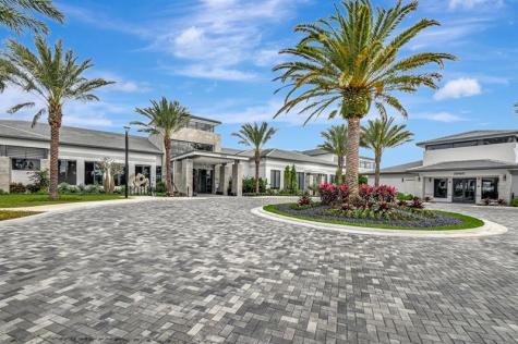 8289 Royal County Down Road Boca Raton FL 33434