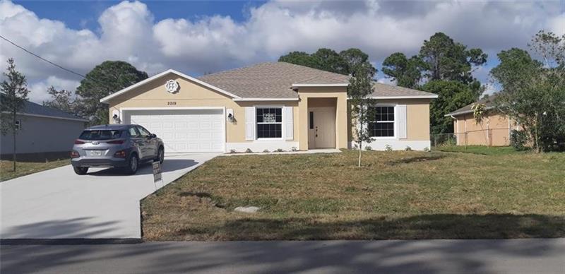 2019 SW Bellevue Avenue Port St Lucie FL 34953
