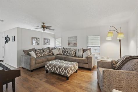 14400 Isla Flores Fort Pierce FL 34951