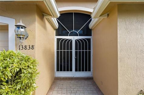 13838 Via Tivoli Delray Beach FL 33446