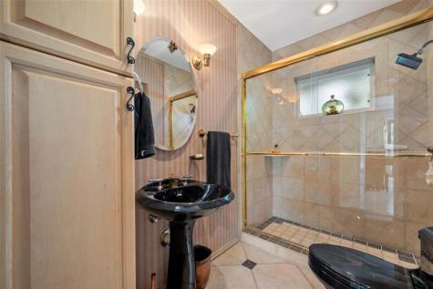 2870 NE 26th Street Fort Lauderdale FL 33305
