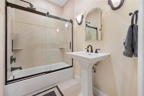 2870 NE 26th Street Fort Lauderdale FL 33305