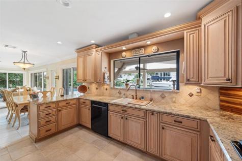 2870 NE 26th Street Fort Lauderdale FL 33305