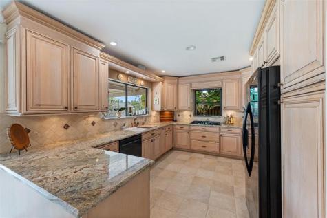 2870 NE 26th Street Fort Lauderdale FL 33305