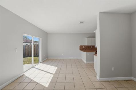 15464 SW 18th Lane Miami FL 33185