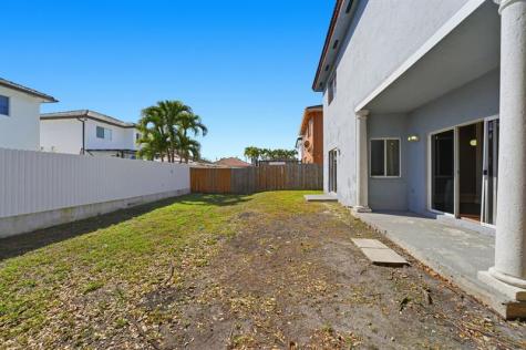 15464 SW 18th Lane Miami FL 33185