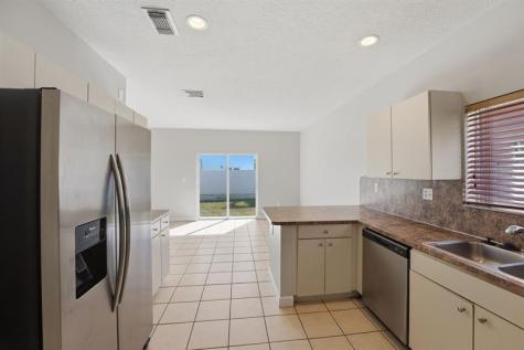15464 SW 18th Lane Miami FL 33185