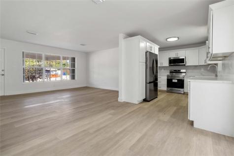 7040 SW 16th Street Pembroke Park FL 33023