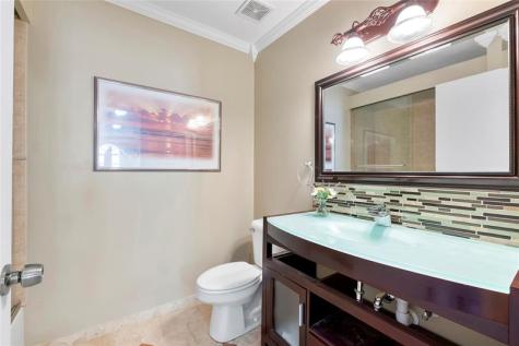 659 NW 88th Drive Coral Springs FL 33071