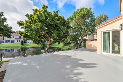 659 NW 88th Drive Coral Springs FL 33071