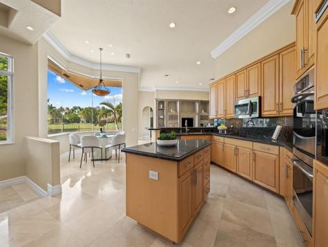 2579 Mayfair Lane Weston FL 33327