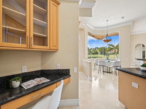 2579 Mayfair Lane Weston FL 33327