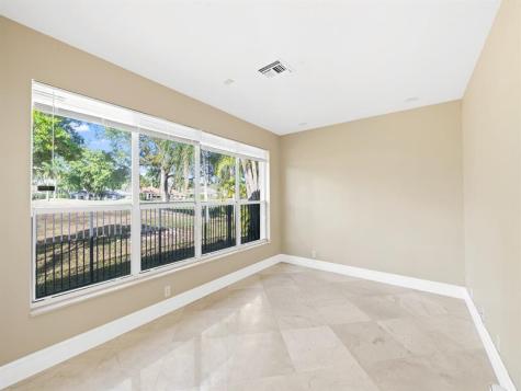 2579 Mayfair Lane Weston FL 33327
