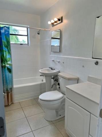 2172 SW 37 Terrace Fort Lauderdale FL 33312