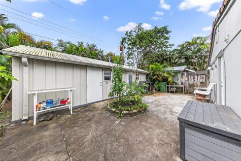918 NE 4th Street Hallandale Beach FL 33009