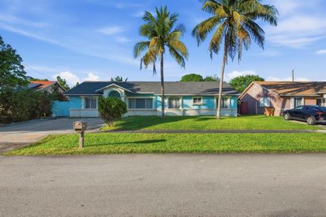 561 NE 38th Street Deerfield Beach FL 33064