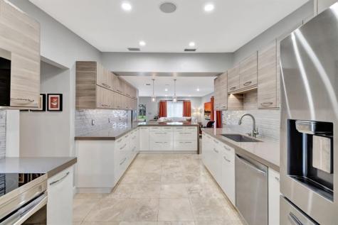 201 NE 28th Court Wilton Manors FL 33334