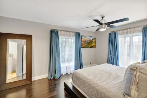 201 NE 28th Court Wilton Manors FL 33334