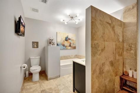 201 NE 28th Court Wilton Manors FL 33334