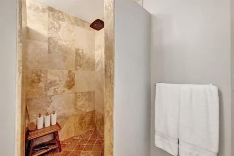 201 NE 28th Court Wilton Manors FL 33334