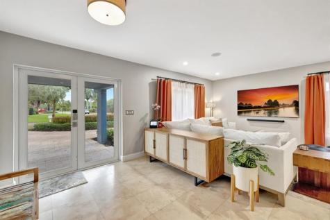 201 NE 28th Court Wilton Manors FL 33334